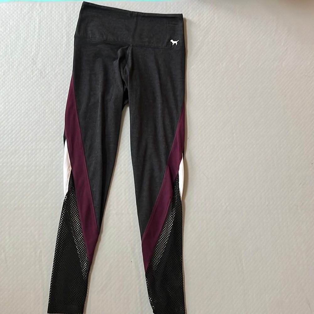 PINK/Victoria’s Secret yoga pants